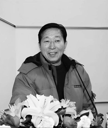 原华夏证券董事长邵淳去世，享年81岁3月7日上午，原华夏证券董事长邵淳因病医治无效，在大连去世，享年81岁