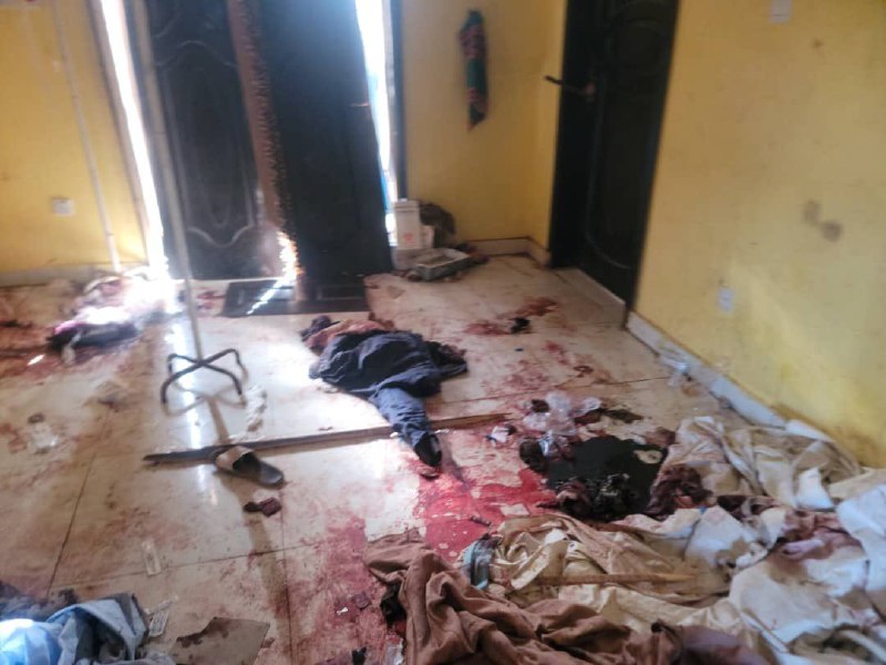 苏丹快速支援部队被控袭击医院，致70余名平民死亡2025年1月26日，苏丹北达尔富尔州法希尔市的沙特教学妇产医院（Saudi Teaching Maternal Hospital）急诊部遭无人机袭击，造成至少70名平民死亡，死者多为妇女和儿童